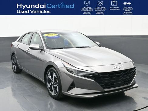 Certified 2023 Hyundai Elantra SEL w/ Convenience Package image 1