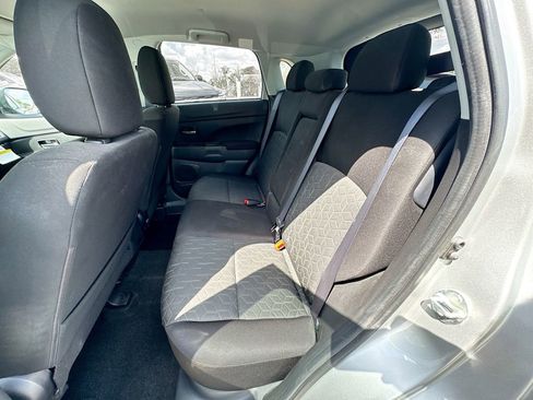 Used 2022 Mitsubishi Outlander Sport ES image 23