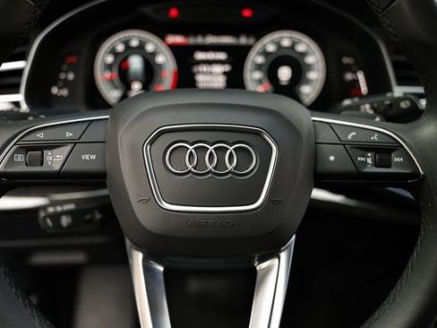 Used 2024 Audi Q7 2.0T Premium Plus image 29