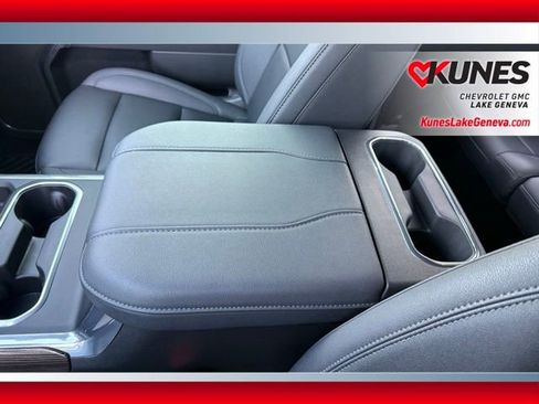 Used 2025 Chevrolet Silverado 2500 LT w/ Trail Boss Package image 35