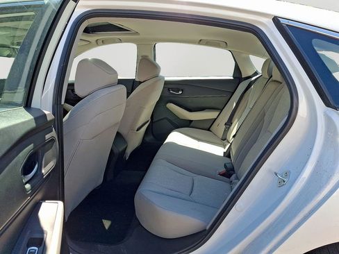Used 2023 Honda Accord EX image 8