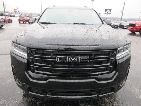 Used 2023 GMC Acadia SLE w/ Driver Convenience Package image 8