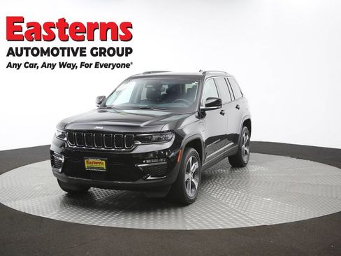 Used 2023 Jeep Grand Cherokee 4WD 4xe image 59