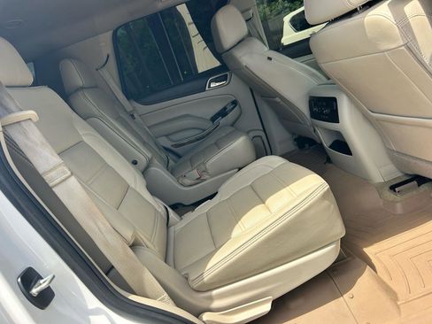 Used 2017 GMC Yukon Denali w/ Open Road Package RWD image 9