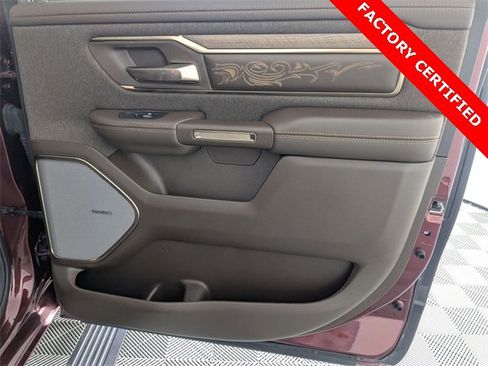 Certified 2025 RAM 1500 Limited image 30