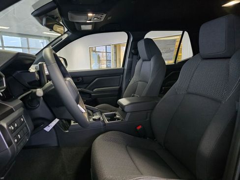 New 2026 Toyota 4Runner SR5 image 19