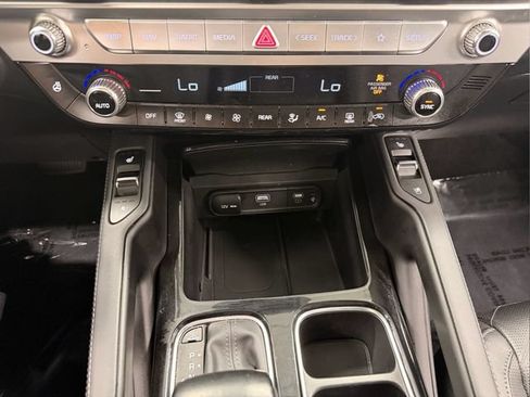 Certified 2024 Kia Telluride EX X-Line AWD/4WD image 27