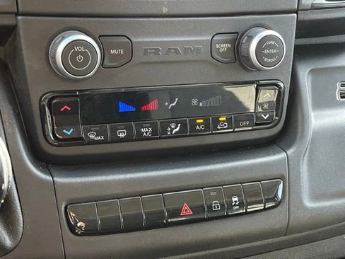 Used 2023 RAM ProMaster 2500 image 17