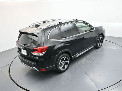 Used 2024 Subaru Forester Touring w/ POP Package 3 AWD/4WD image 29
