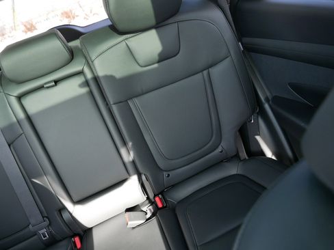 Certified 2025 Hyundai Tucson SEL image 14