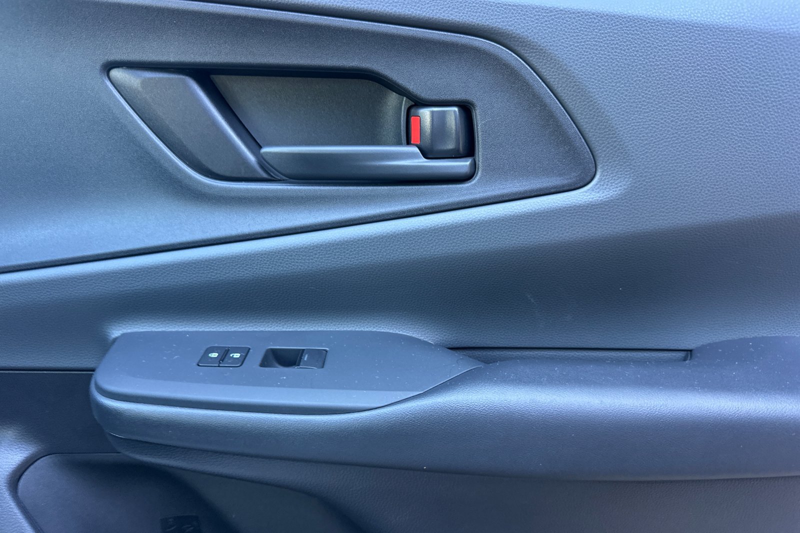 Certified 2025 Toyota Prius LE AWD/4WD image 20