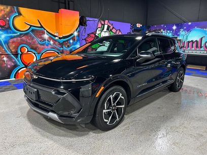 Used 2025 Chevrolet Equinox EV LT w/ Convenience Package