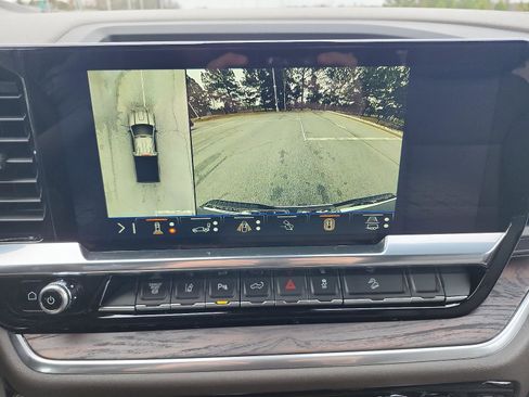 New 2026 GMC Sierra 2500 SLT w/ SLT Premium Package image 17