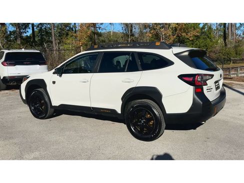 Used 2023 Subaru Outback Wilderness image 6