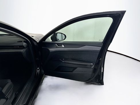 Used 2025 Kia K5 LXS image 31