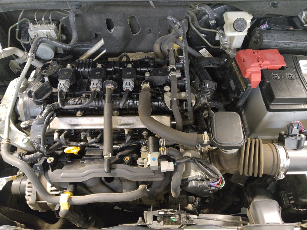 Used 2019 Nissan Kicks S FWD image 30