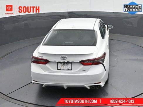 Used 2024 Toyota Camry SE image 46