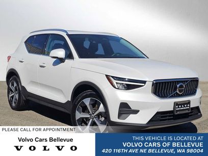 Used 2025 Volvo XC40 B5 Core w/ Climate Package