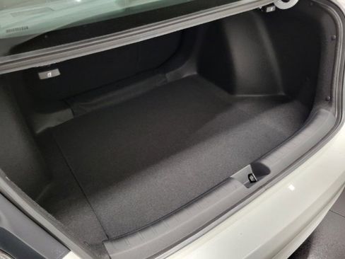 Certified 2025 Honda Civic Sport image 31