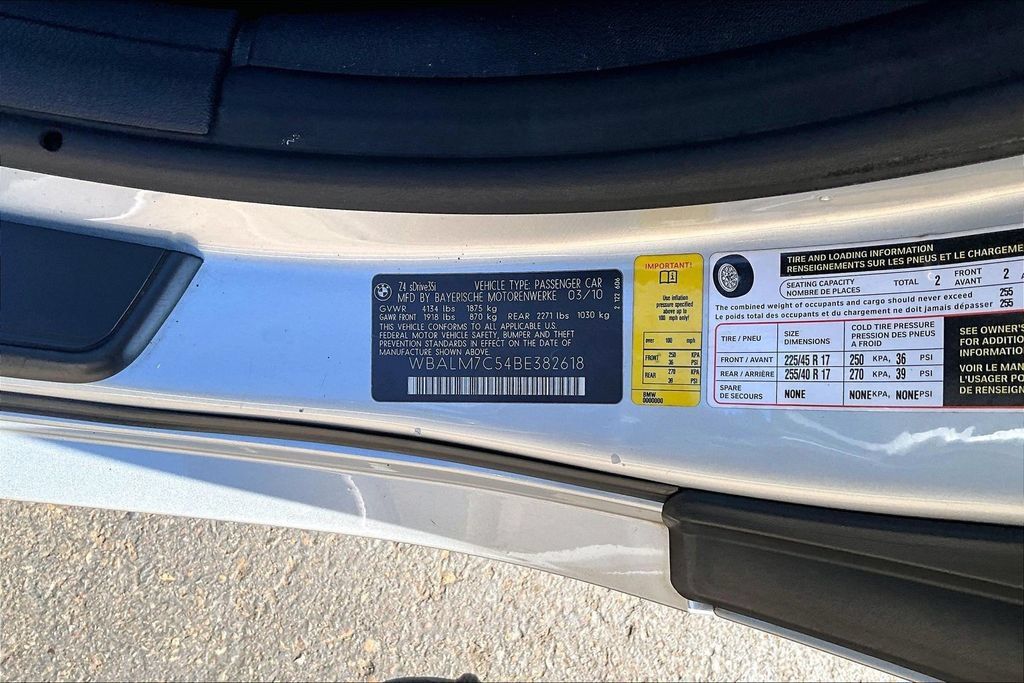 Used 2011 BMW Z4 sDrive35i RWD image 32