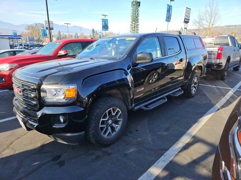 Used 2019 GMC Canyon All Terrain w/ Trailering Package image 2