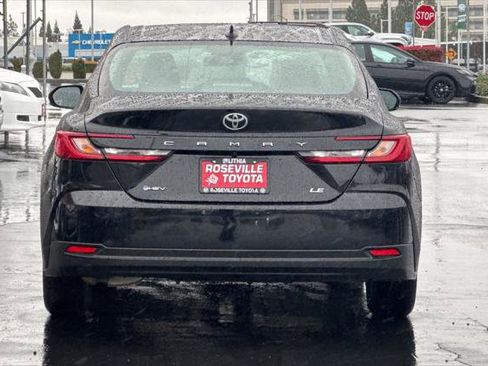 Certified 2025 Toyota Camry LE image 8