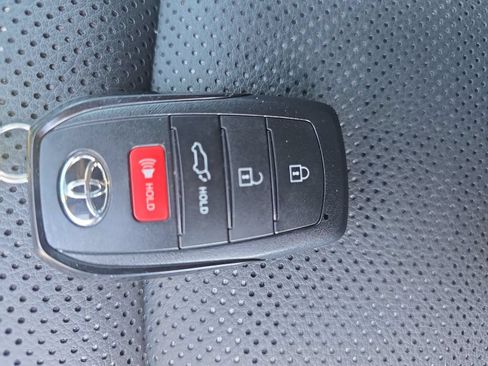 Used 2026 Toyota 4Runner TRD Off-Road Premium AWD/4WD image 35