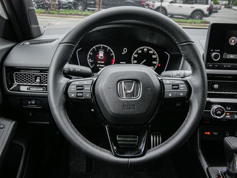 Used 2025 Honda Civic Sport image 18