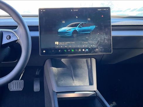 Used 2025 Tesla Model 3 Long Range image 9