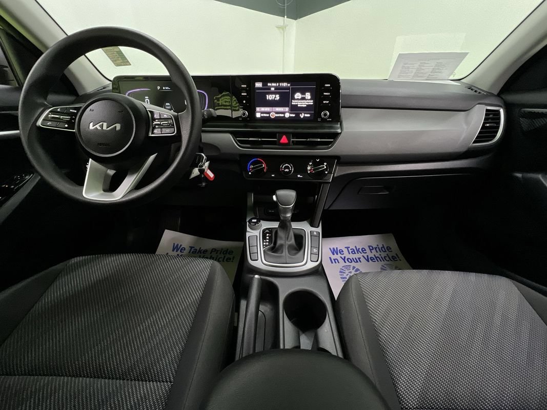 Used 2026 Kia Seltos LX AWD/4WD image 18