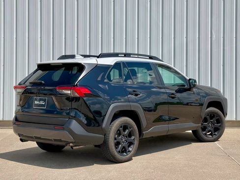 Used 2020 Toyota RAV4 TRD Off-Road w/ TRD Off-Road Weather Package AWD/4WD image 6