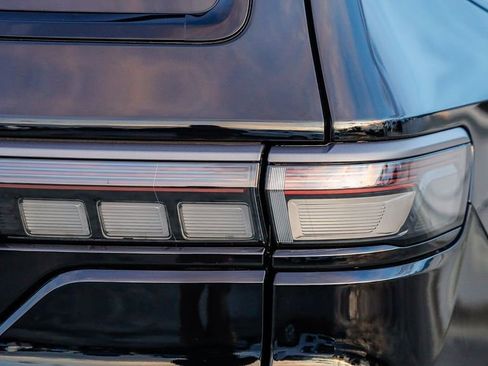 New 2026 Jeep Grand Wagoneer Limited image 10