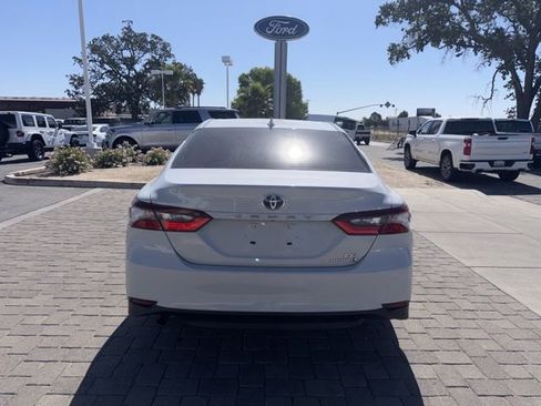 Used 2023 Toyota Camry LE FWD image 4