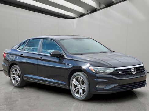 Used 2019 Volkswagen Jetta R-Line image 6