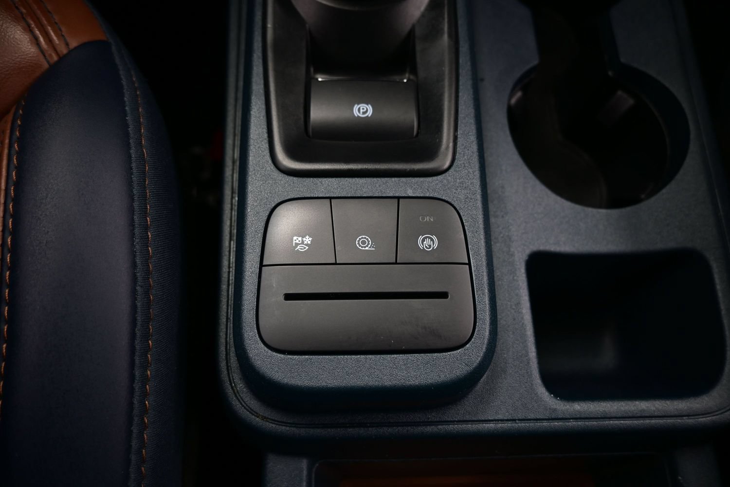 Used 2024 Ford Maverick Lariat FWD image 23