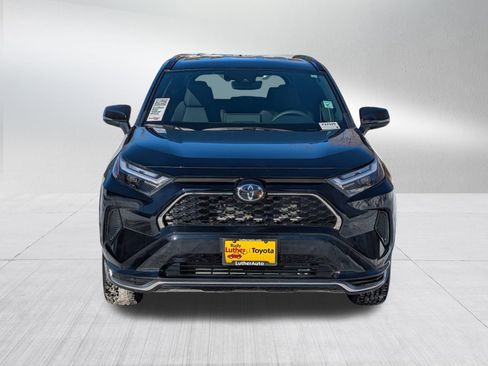 Certified 2025 Toyota RAV4 SE image 2