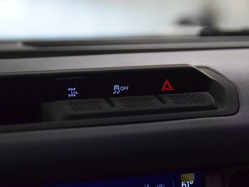 New 2025 Ford Bronco Big Bend image 24