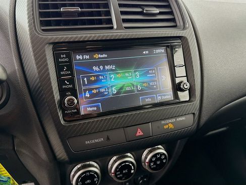 Used 2025 Mitsubishi Outlander Sport AWD image 9