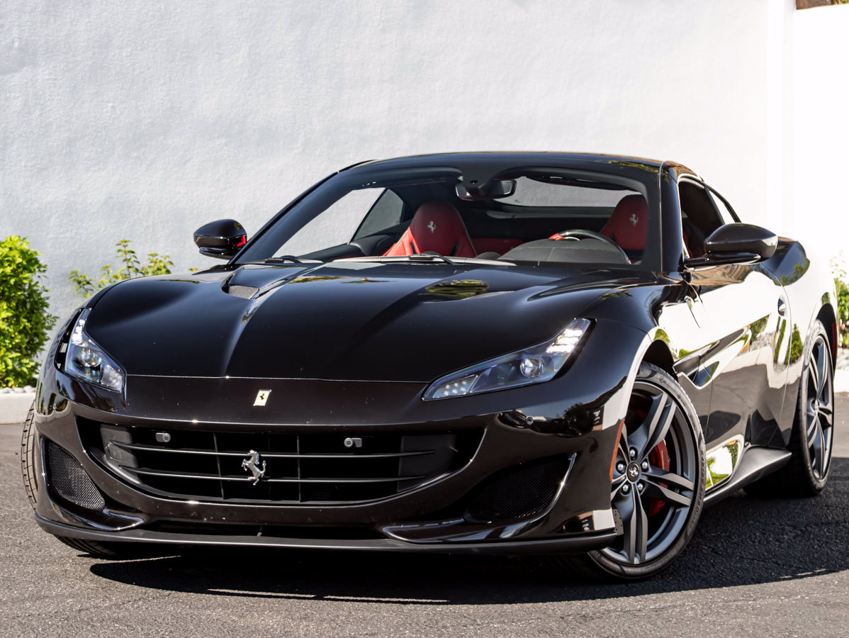 Used 2019 Ferrari Portofino RWD image 2