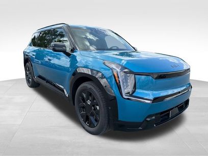 New 2026 Kia EV9 Land w/ Nightfall Edition Package
