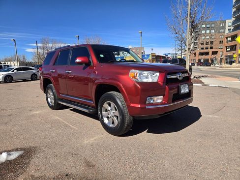 Used 2013 Toyota 4Runner SR5 image 1