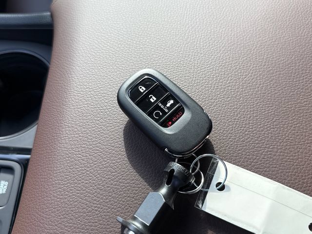 New 2026 Honda Pilot TrailSport image 11
