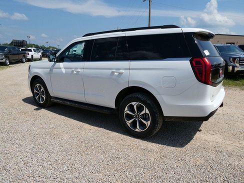 New 2027 Ford Expedition Active AWD/4WD image 6