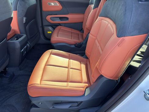 New 2027 Kia Telluride SX Prestige AWD/4WD image 20