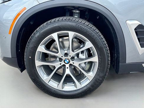 New 2026 BMW X5 sDrive40i w/ Climate Comfort Package RWD image 40