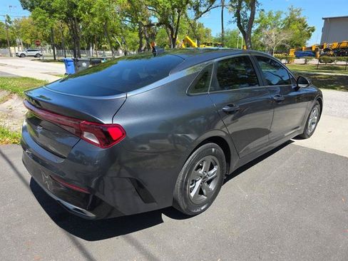 Used 2022 Kia K5 LXS FWD image 6