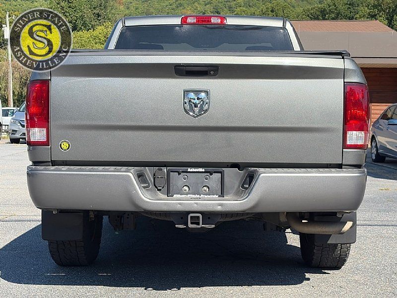 Used 2011 RAM 1500 Tradesman RWD image 5
