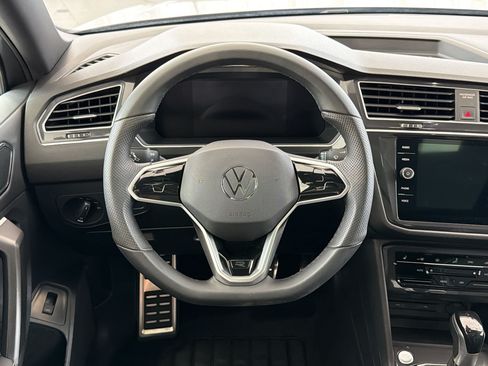 Certified 2024 Volkswagen Tiguan SE R-Line AWD/4WD image 18