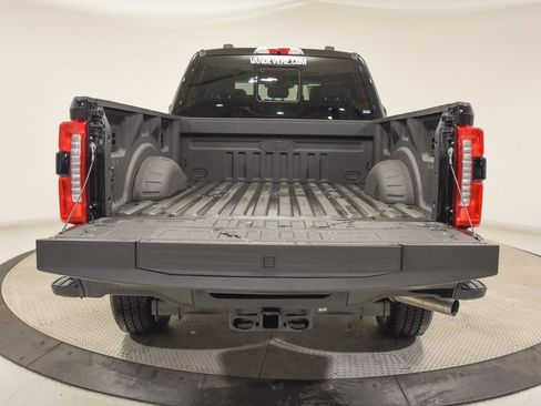 Used 2025 Ford F350 XLT w/ Black Appearance Package image 13