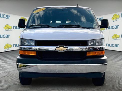 Used 2024 Chevrolet Express 2500 w/ Driver Convenience Package image 2